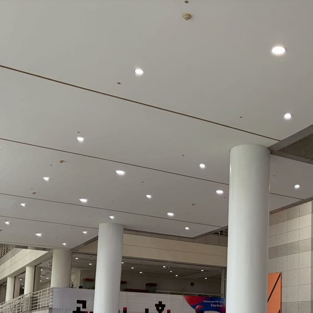 Instagram Media Thumbnail